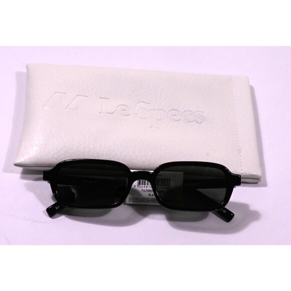 Le Specs Pilferer Sunglasses Style 2352104 in Black main image 5